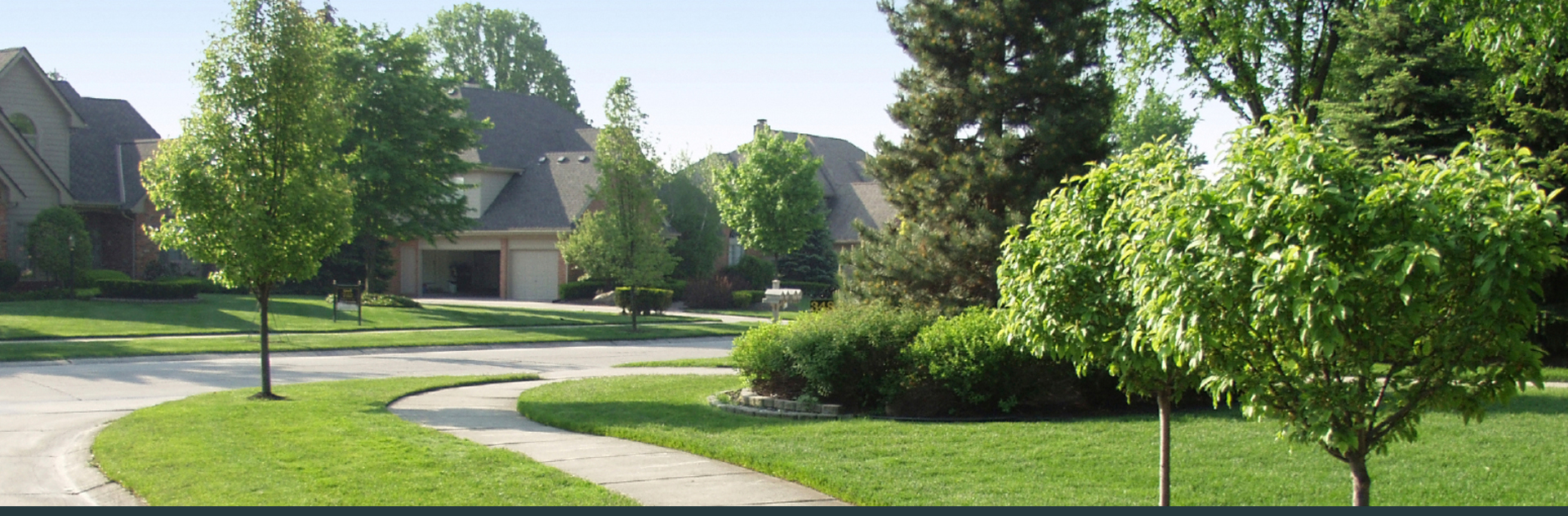 Street View of Home that Has Easement Rights on Title Insurance at Hillsboro Title Company